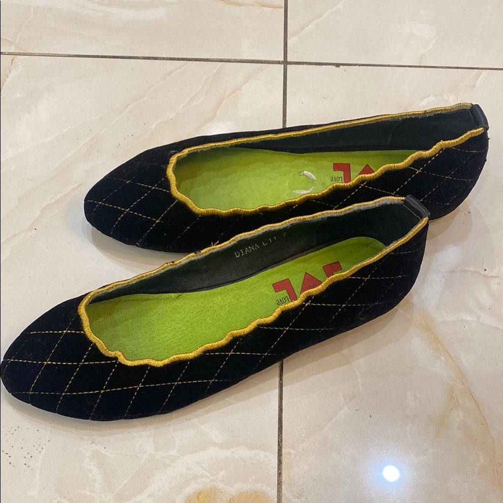 NEW Black Quilted Ballet Flats with Gold Trim